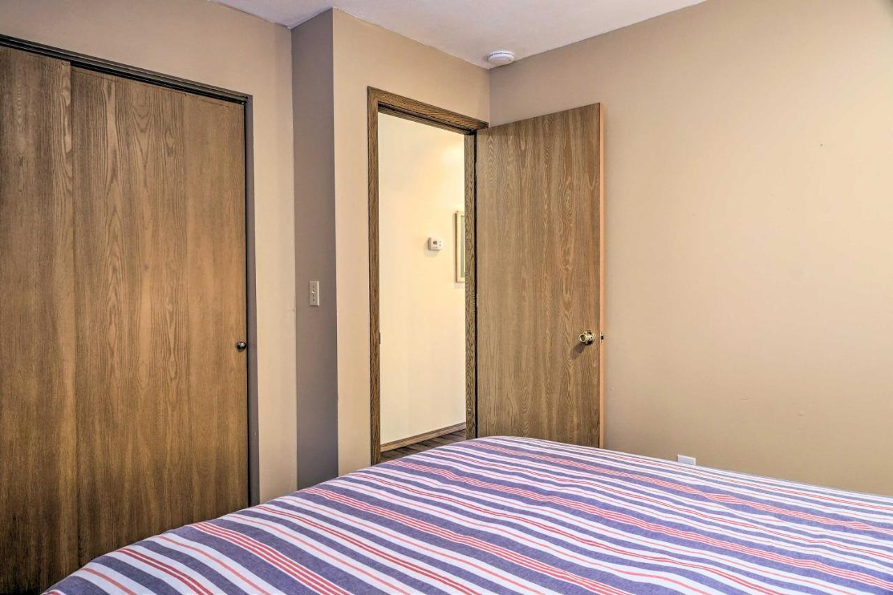 Pet-Friendly Branson Retreat With Pool And Golf Access Apartment Exterior photo